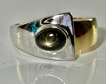 60s Man's Black Star Sapphire  Ring | 18K Two Tone Gold | Mid-Century Design