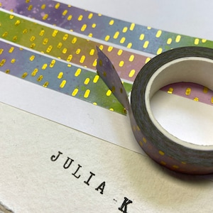 Cinta washi de arcoíris pastel con lámina dorada diseñada por Julia K