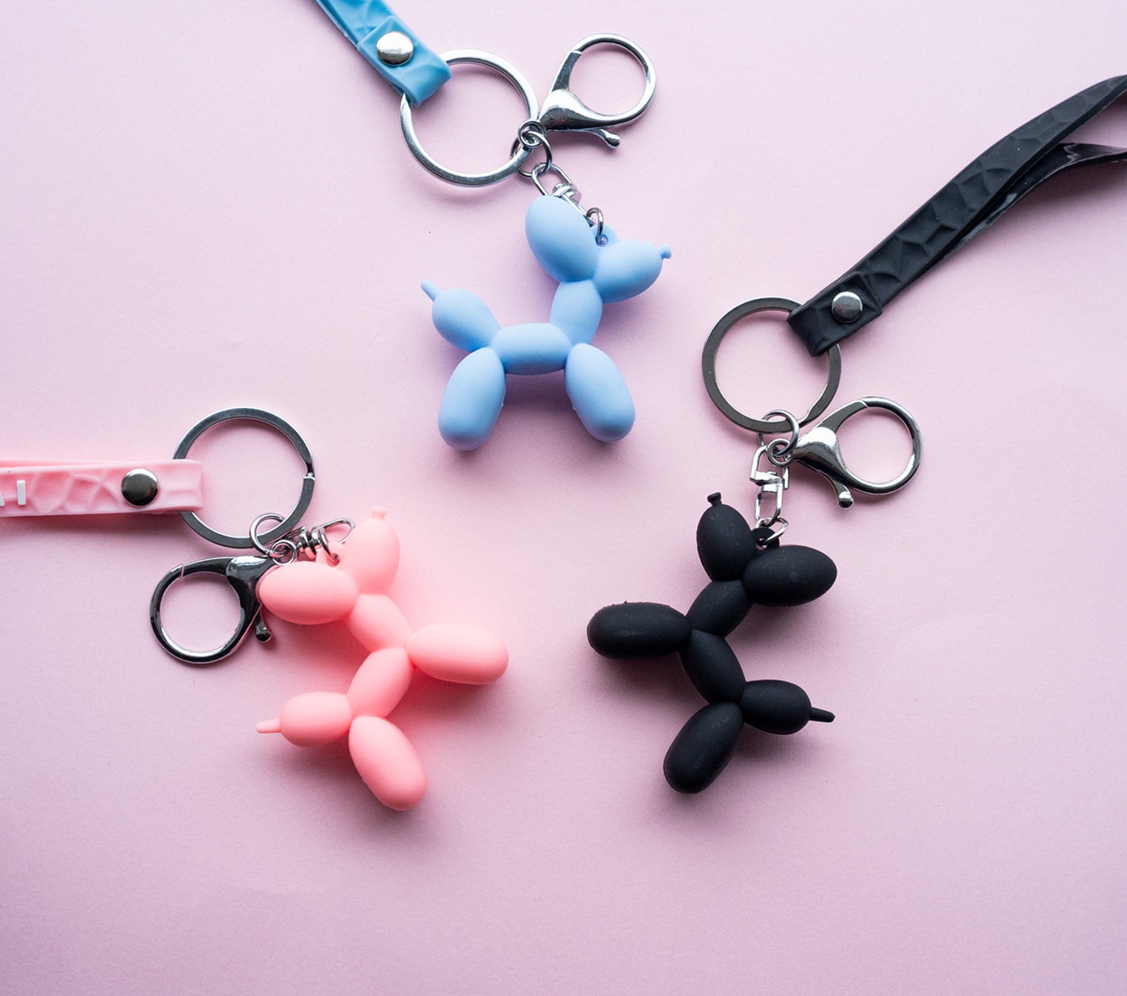 Jeff Koons Balloon Dog Keychain Modern Art Celebration