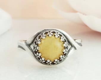 YELLOW JASPER RING, Silver or Bronze Golden Jade Ring, Round Gemstone Adjustable Crown Bezel, Natural Stone Cabochon, November Gifts R5020