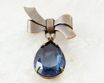 SAPPHIRE BROOCH BLUE Vintage Style Crystal Brooch, Crystal Art Nouveau Pin, Montana Blue Bow Pin, Something Blue Gift for Bride P5000