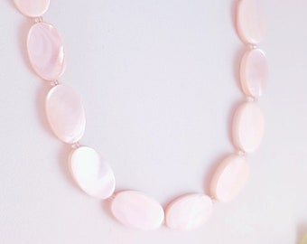 Pink Mother of Pearl Necklace GOLDFILLED OVAL PINK Pearl Necklace, Blush Crystal Beaded Choker, Handcrafted Shell Jewelry Gifts N4017