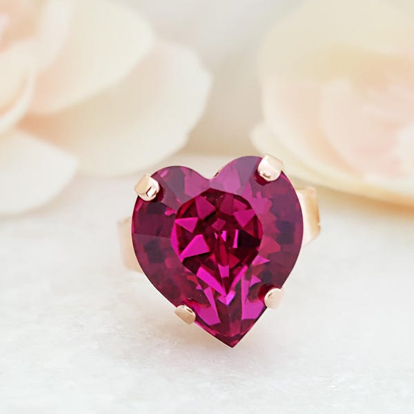 FUCHSIA Hot Pink Heart Ring, Rose Gold Heartshaped Crystal, Fuchsia Jewelry Gifts, Chunky Ladies Magenta Crystal Heart Promise Ring R4015