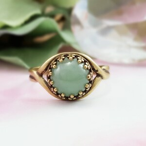 GREEN AVENTURINE RING, Jade Gemstone Cabochon Jewelry, Antique Bronze Stacking Solitaire Ring, Boho Ring,  Sage Green Gemstone Ring R5018