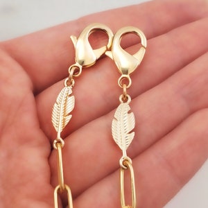 GOLD FACEMASK CHAIN, Paper Clip Necklace, Feather Charm Face Mask Strap Holder, Yellow Paperclip Mask Keeper, Gemsicles Jewelry Gifts N5935