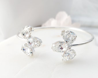 Silver Diamond Teardrop Bracelet, Sparkly Pearshaped Clear Crystal Cuff, Wedding Bangle Bracelet, Bride Rhinestone, SWAROVSKI CRYSTALS B2052