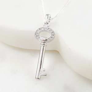 NEW! SILVER KEY Necklace, Clear Crystal Cubic Zirconia Pendant, Key to My Heart Diamond Gift for Her, Skeleton Key for Girlfriend N1270