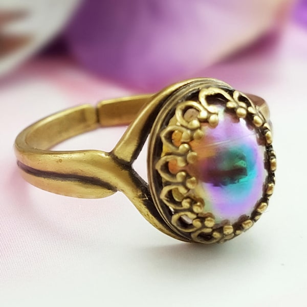 Vintage Multicolored Iridescent Stone Ring, RAINBOW CRYSTAL CABOCHON, Oval Ultraviolet Purple Adjustable Ring, Peacock Jewelry Gift R5050