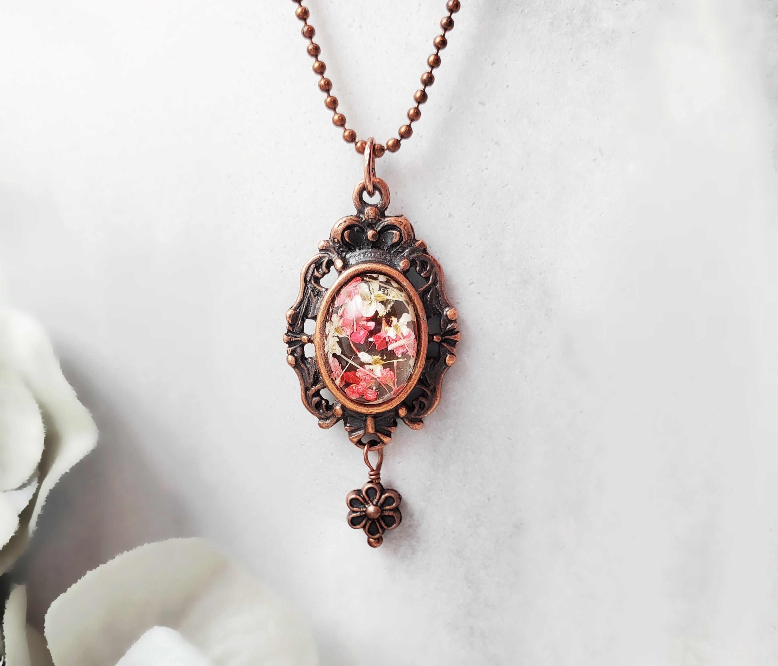 VICTORIAN DRIED FLOWER Necklace Copper 