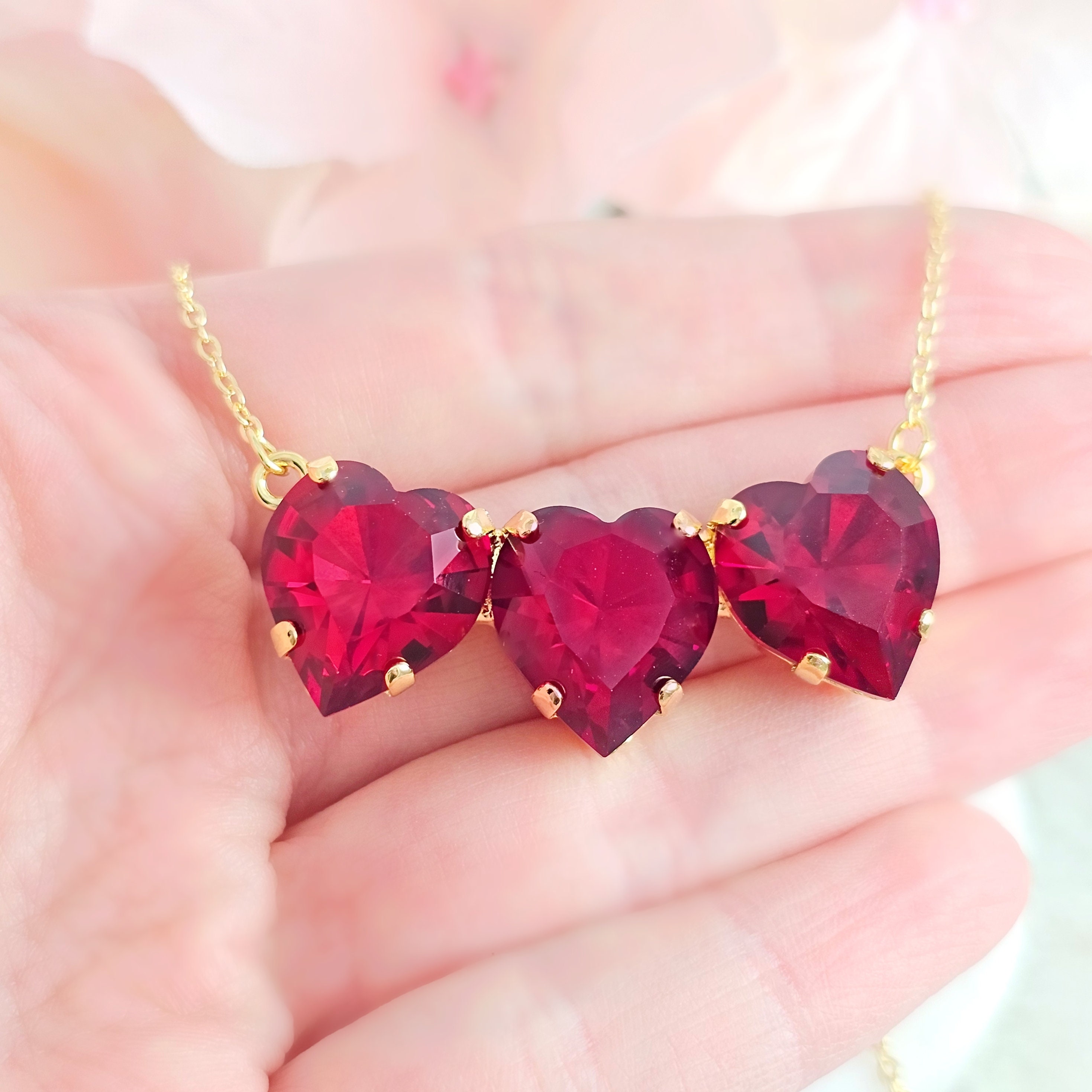 ネックレス・ペンダント Third Movement Crystal Heart Necklace BMY1112 Ruby Heart Necklace BIG GOLD RED Crystal Heart Pendant, July