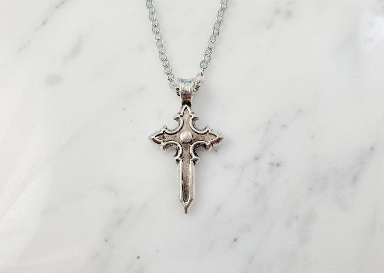 Lovisa Stainless Steel Cubic Zirconia Cross Necklace in 2023