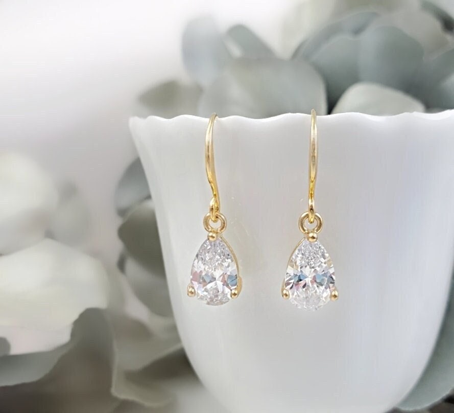 Lab Created Diamond Earrings CUBIC ZIRCONIA DIAMOND Teardrop Earrings, Cz Drops, Gold, Silver or Rose Gold, Minimalist Wedding Jewelry E2628