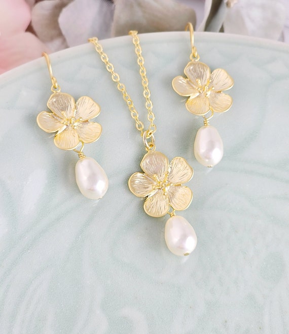 GOLD FLOWER NECKLACE Pearl Teardrop Earrings Matte Silver Cherry Blossom Pendant, Hibiscus Floral Jewelry Layering Botanical Necklace S1063