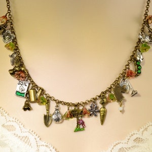 GARDEN JEWELRY GIFTS Gardening Necklace and Matching Earrings, Gardener Gift for Grandma, Green Thumb Gift, Florist Jewelry Set S1038 image 5