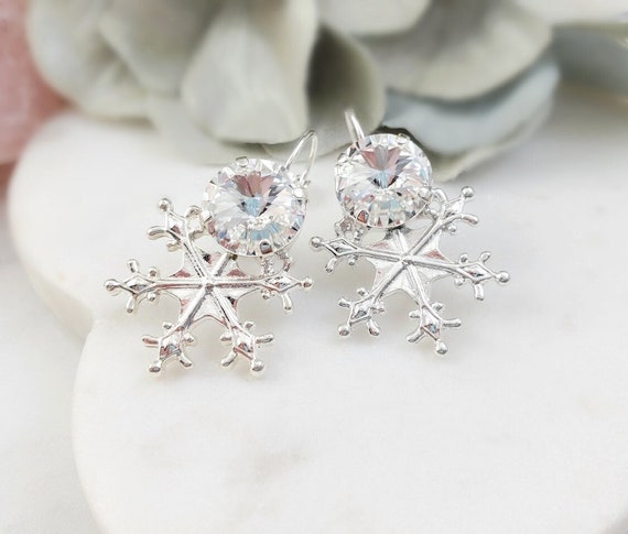 Sterling Silver Satin Finish Dangle Snowflake Earrings Sterling Silver Satin Finish Dangle Snowflake Earrings