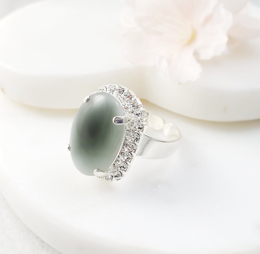 GRAY CRYSTAL RING Big Silver Grey Statement Ring, Clear Diamond ...