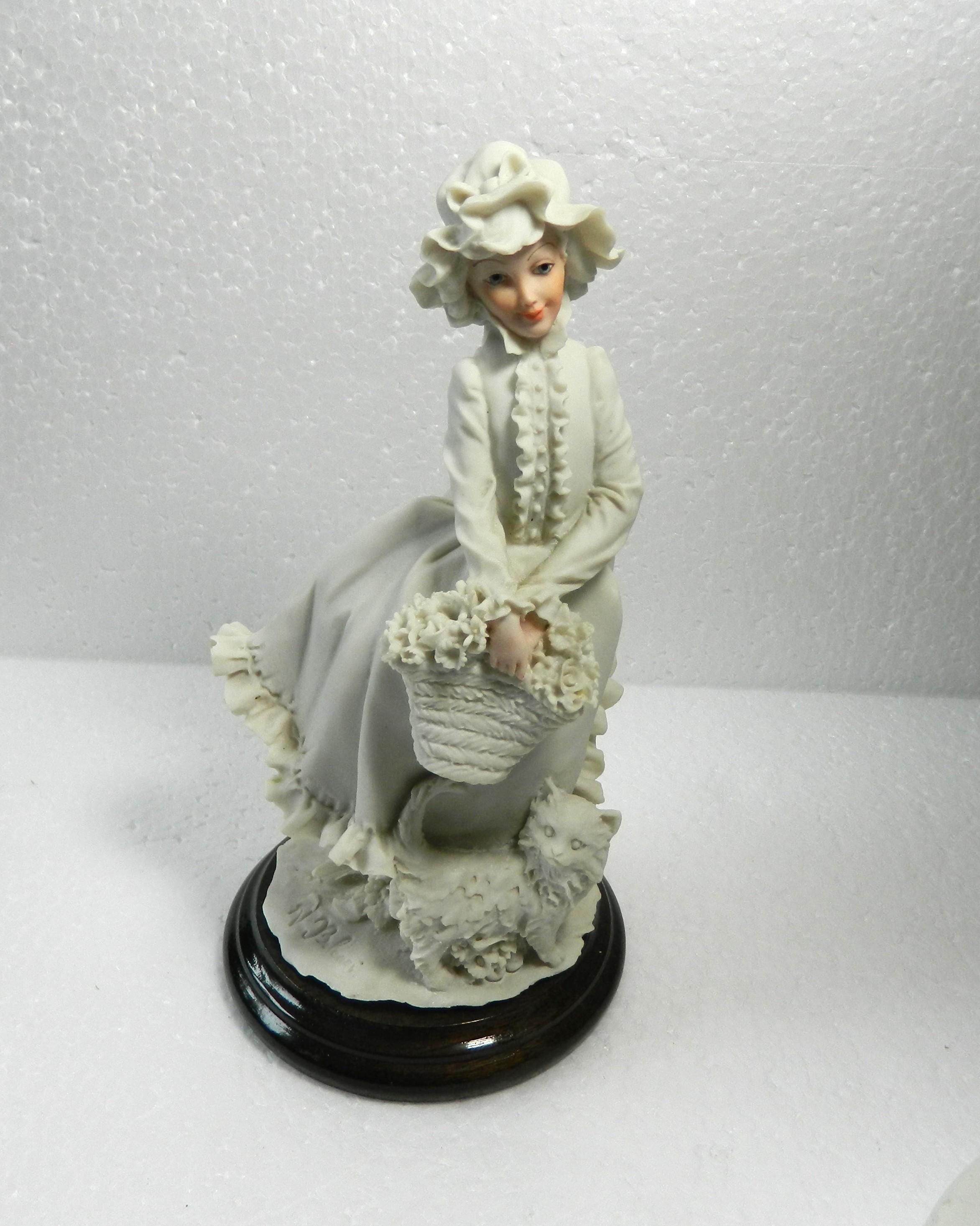 Belcari Figurines - Etsy