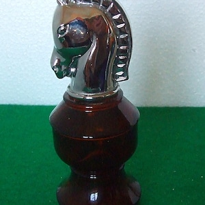 Vintage Avon Smart Move Knight Wild Country After Shave Glass Bottle Collectable