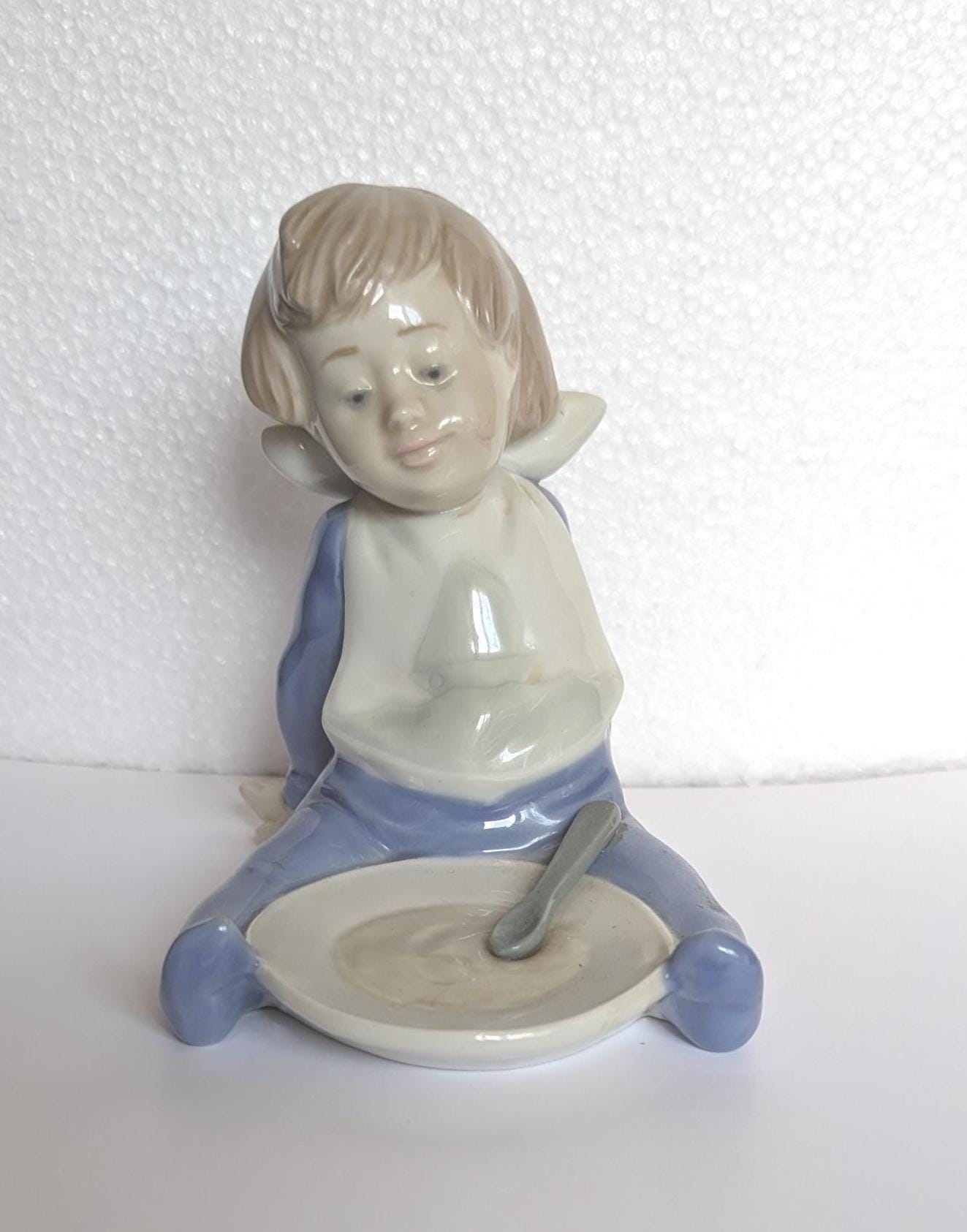 NAO/Lladro の男の子とお皿とスプーン - Etsy 日本