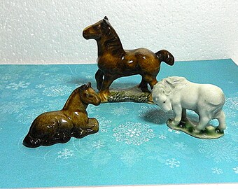 Wade Whimsies – Set of 3 Horses  Genuine Vintage English Porcelain