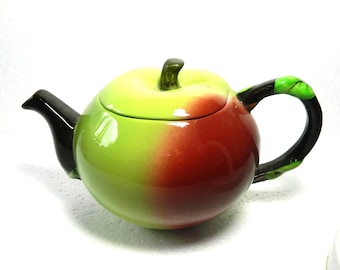 Carlton Ware Vintage 1960s  Ceramic 1 pint  Apple Teapot