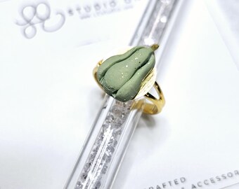 Pale Green Pumpkin Ring: Handmade Polymer Clay Statement Jewelry – Handmade Polymer Clay Jewelry, Lightweight & Hypoallergenic Gift for Her