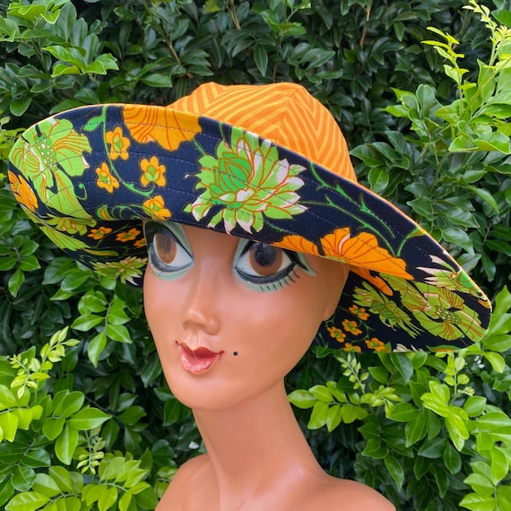 Buy Floppy Reversible Wide Brim Sunhat/ 2 in 1: Navy W  display picture 1