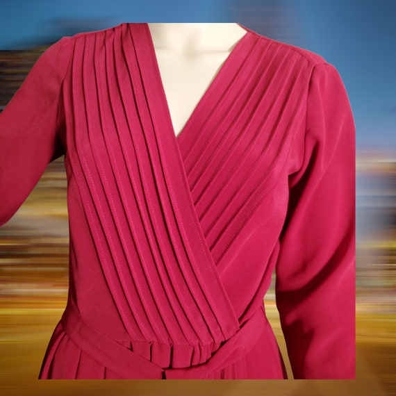 Vintage 1970's Albert Nipon Pleated Wrap Dress - … - image 2