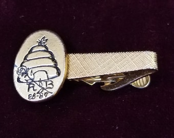 VIntage 80s Tie Clip- Ruche