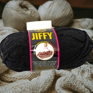 Lion Brand Jiffy Yarn, Fisherman Yellow, 1 New, 1 Partial