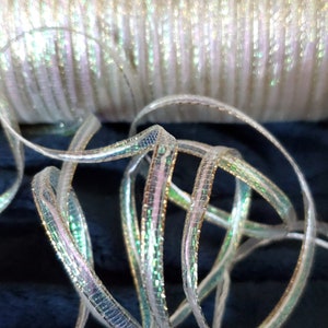 Diamante Kollektion Italienisches Band - Metalic, Irridescent Pearl White - 10 Yrds x 1/4"