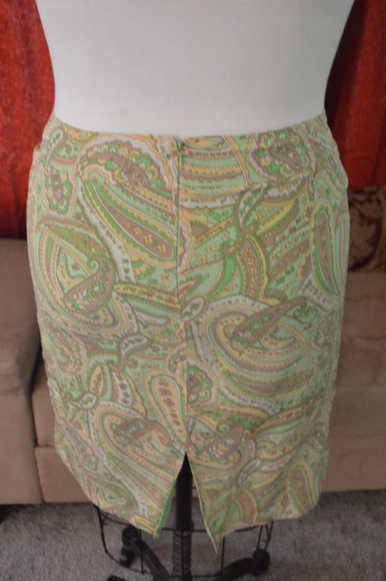Green Vintage 100/% Silk Paisley Skirt size 14