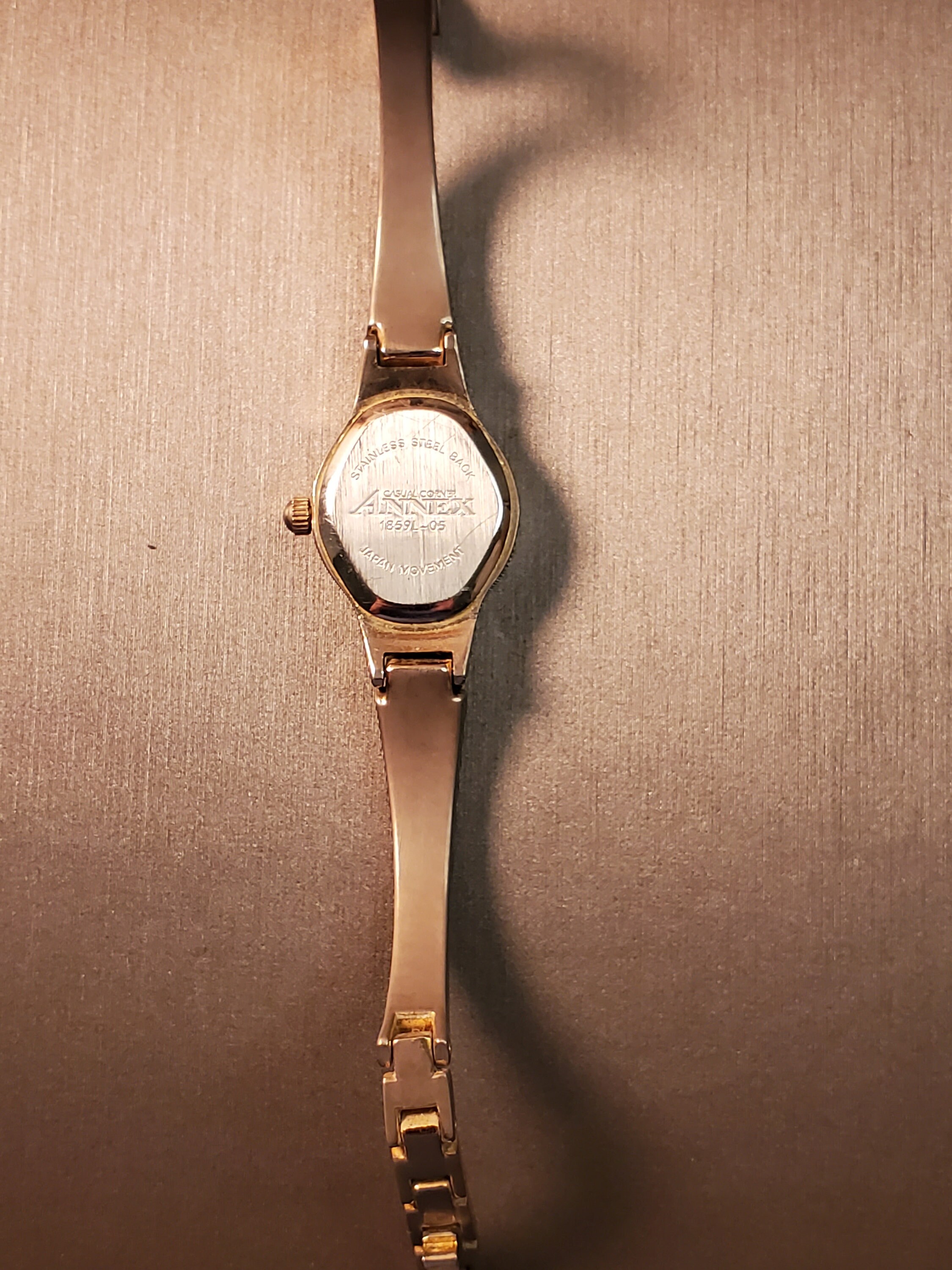 Casual Corner Annex Quartz Ladies Watch Silver With Gold  display picture 3