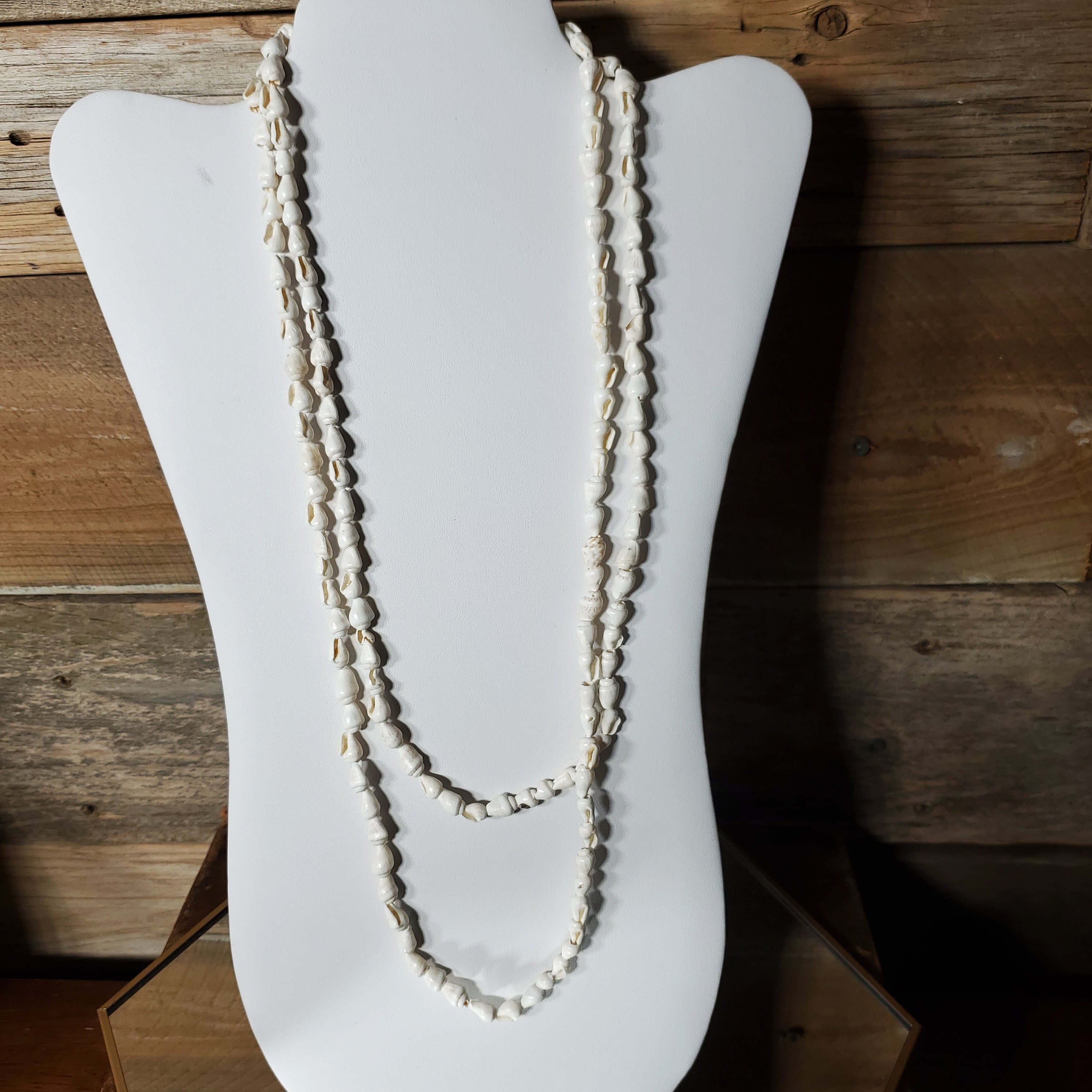 Vintage Shell Necklace ~ Handmade in the Philippines ~25