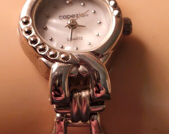 Capezio Ladies Watch-silver Case & Link Band - White Face  display picture 1