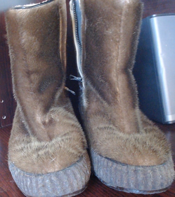 Vintage 1960 Norwegian Reindeer Hide Boots-Nasko … - image 1