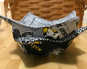 Michigan Tech Bowl Cozy Pair