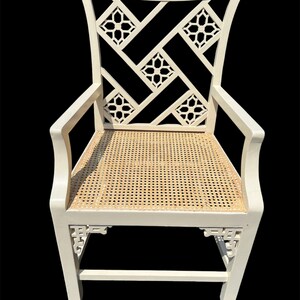 Stunning vintage chippendale arm chair with beautiful fretwork Bild 8