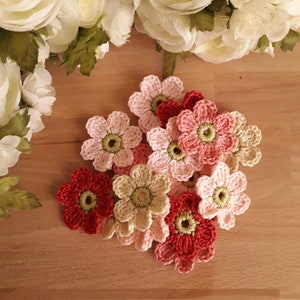 15pcs Crochet Flowers in Shabby Chic Colors -  1.6 inch or 4 cm