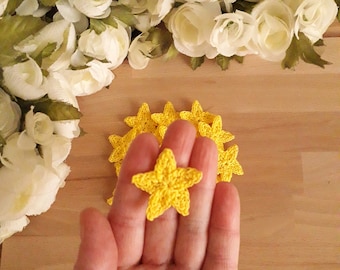 18pcs Lacy Crochet Stars - 1 1/4 inch or 3,5 cm