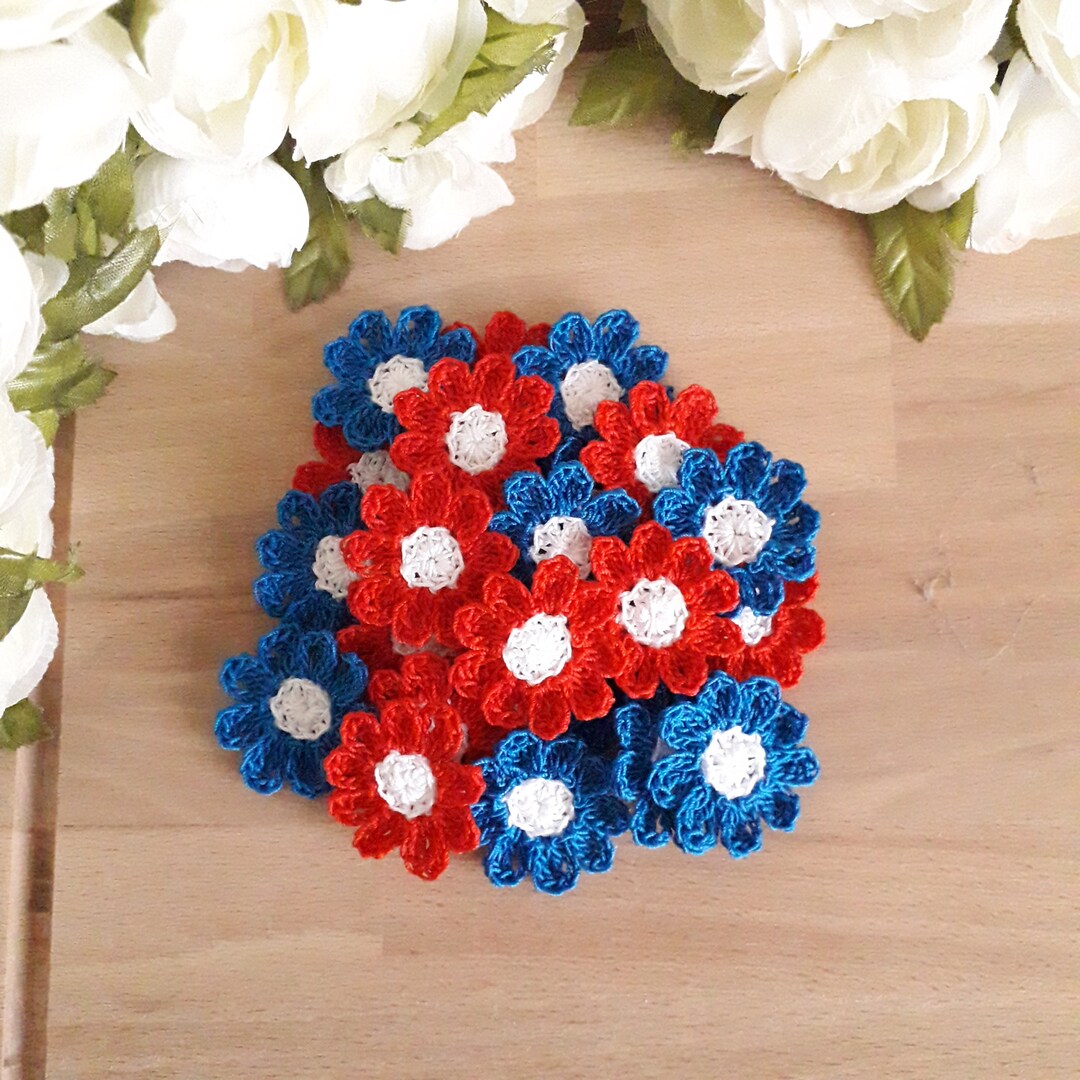 18pcs-lacy-crochet-daisies-in-patriotic-colors-1-1-4-inch-or-3-5-cm-etsy