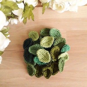 24pcs Small Crochet Leaves in green tone colors - 1 1/2 inch or 3,7 cm