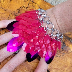 Glory of the 80&#39;s Custom Dyed Dragon Scale Mail Hand Armor