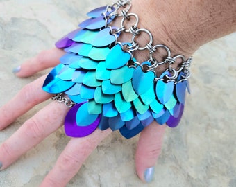 Titanium Blue Dragon Scale Mail Hand Armor