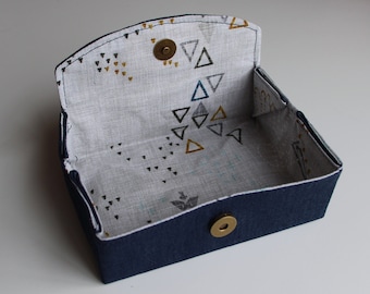 Sewing Pattern: Box style notions case. PDF Download