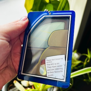 Don&#39;t Break the Window! Photocard Holder
