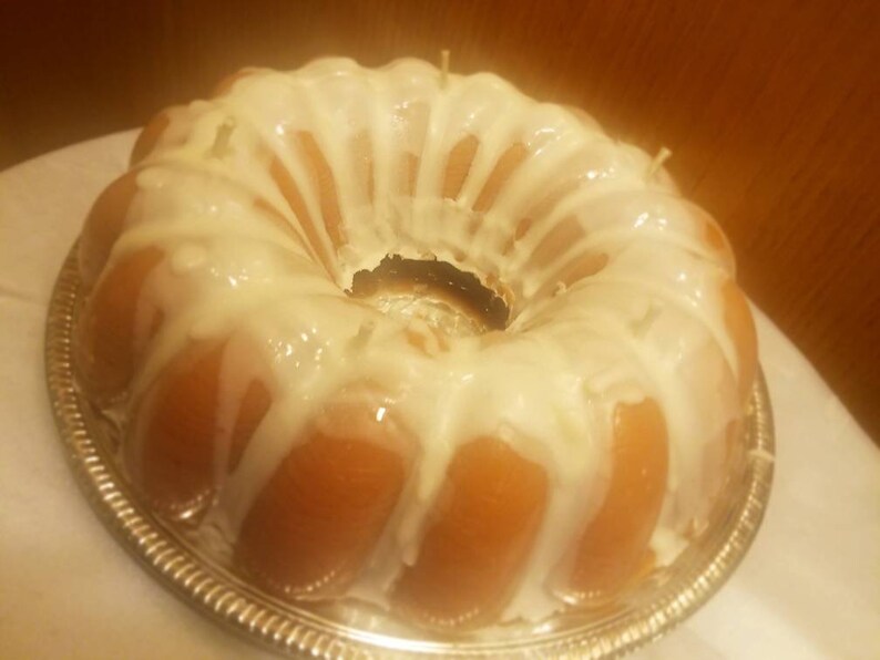 Vanilla Bundt candle