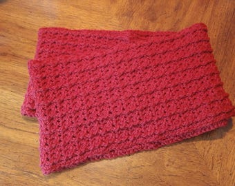 Chunky Ribbed Infinity Scarf in Burgundy