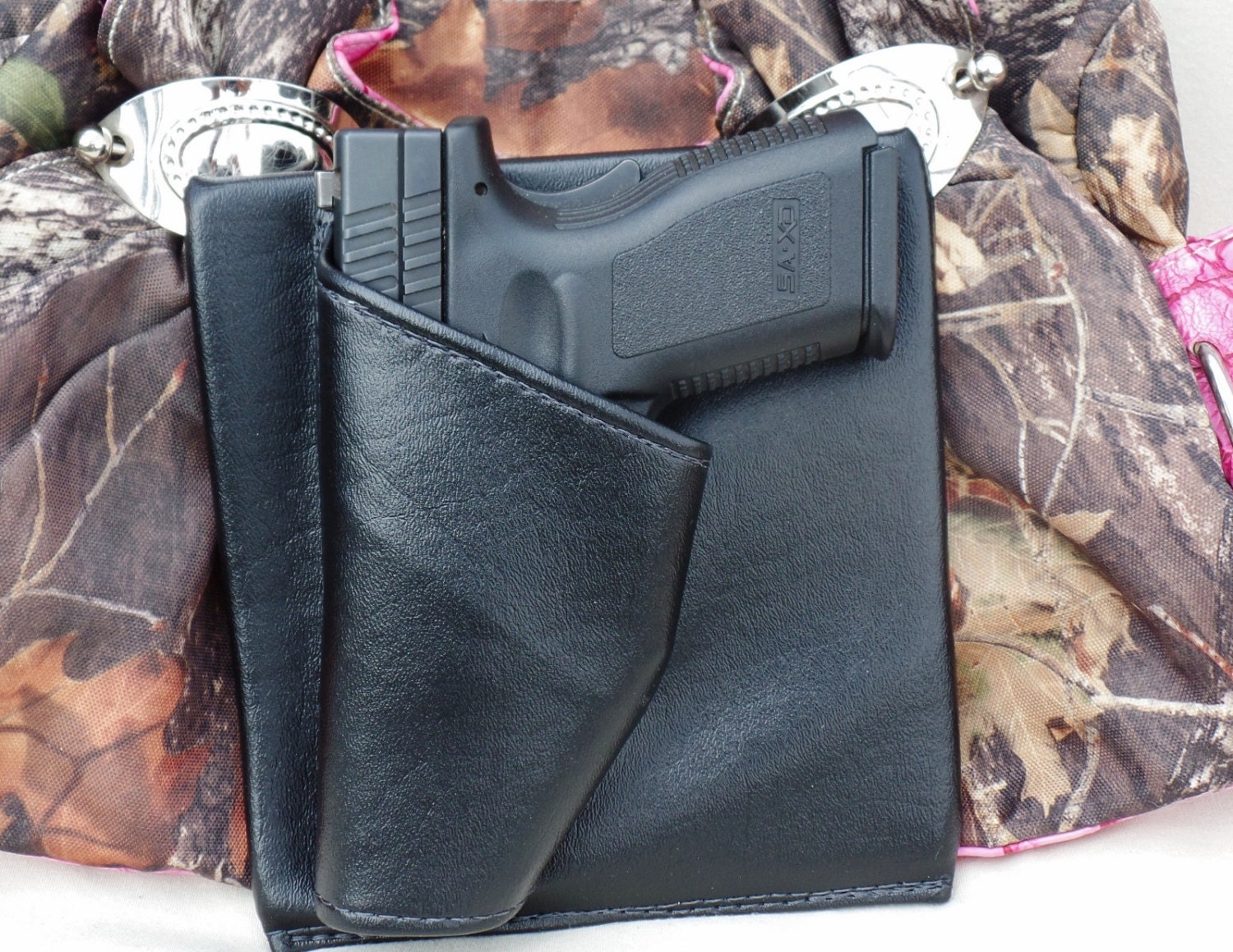 Purse Designed For A Concealed Pistol