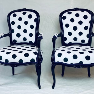 Can replicate free shipping-pair French arm chairs with black and white dot fabric and magenta cording